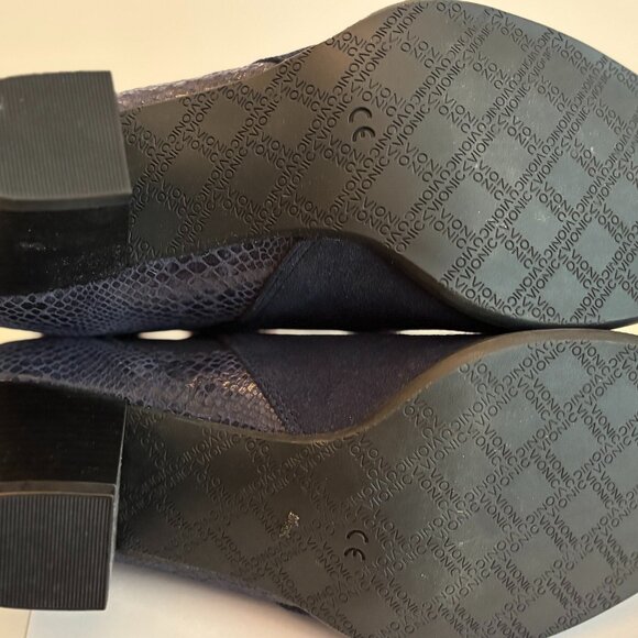 Vionic Anne Navy Faux Suede Booties Size 9 - Picture 8 of 8